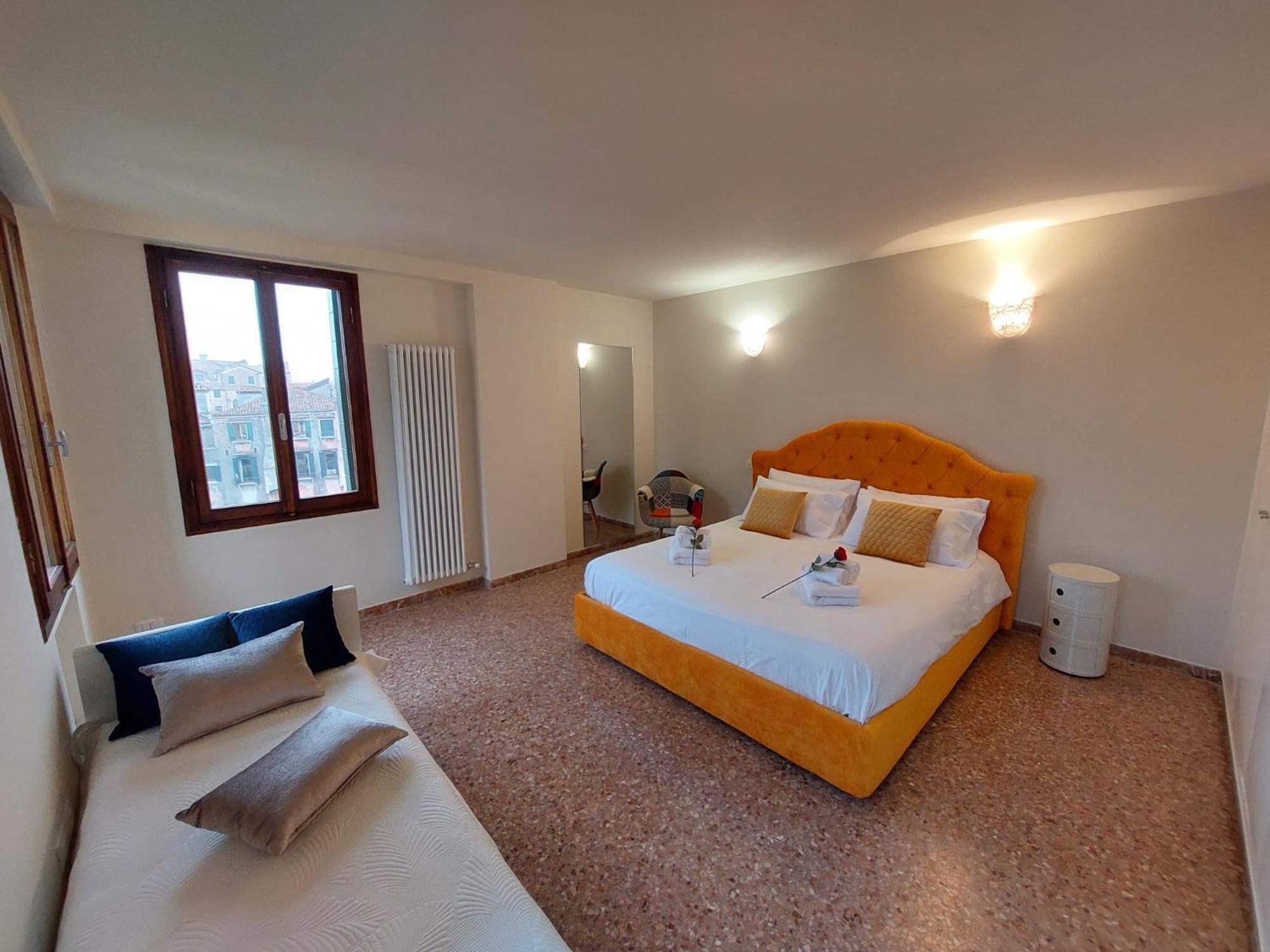 Ca' Francesca Suite Terrace In Венеция Экстерьер фото